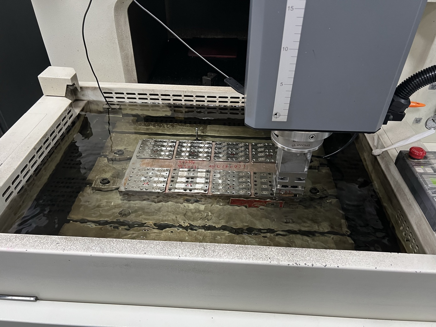 Wire EDM GF CUT C 350 cutting precision component at Huicheng